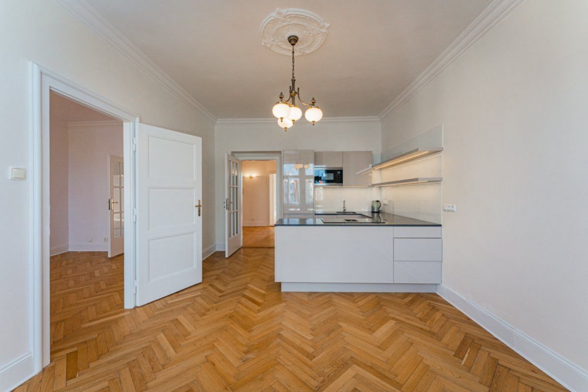 Pronájem bytu 4+kk, Polská, Vinohrady, 45000 Kč/měs, 101 m2, obrázek č. 1