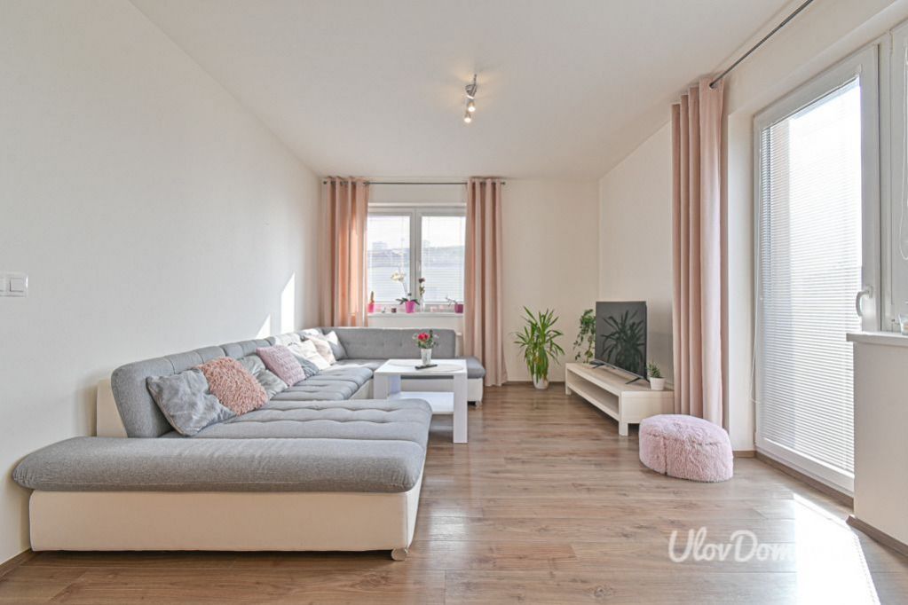 Prodej bytu 3+kk, 73 m2, Praha-Kyje, obrázek č. 2