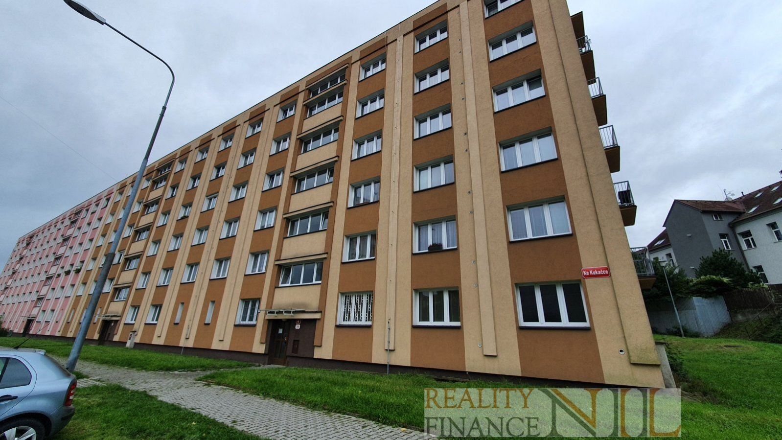 Nabízíme k prodeji byt 2+1 v pěkné lokalitě v Plzni Doubravce, obrázek č. 3