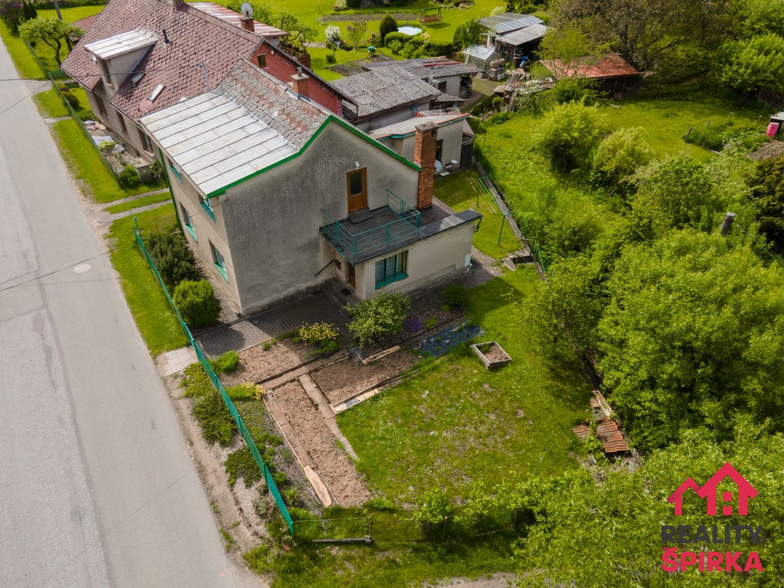 Prodej RD se zahradou, kůlnou, dílnou a garáží, pozemek 482 m2, obec Hnátnice, okres Ústí nad Orlicí