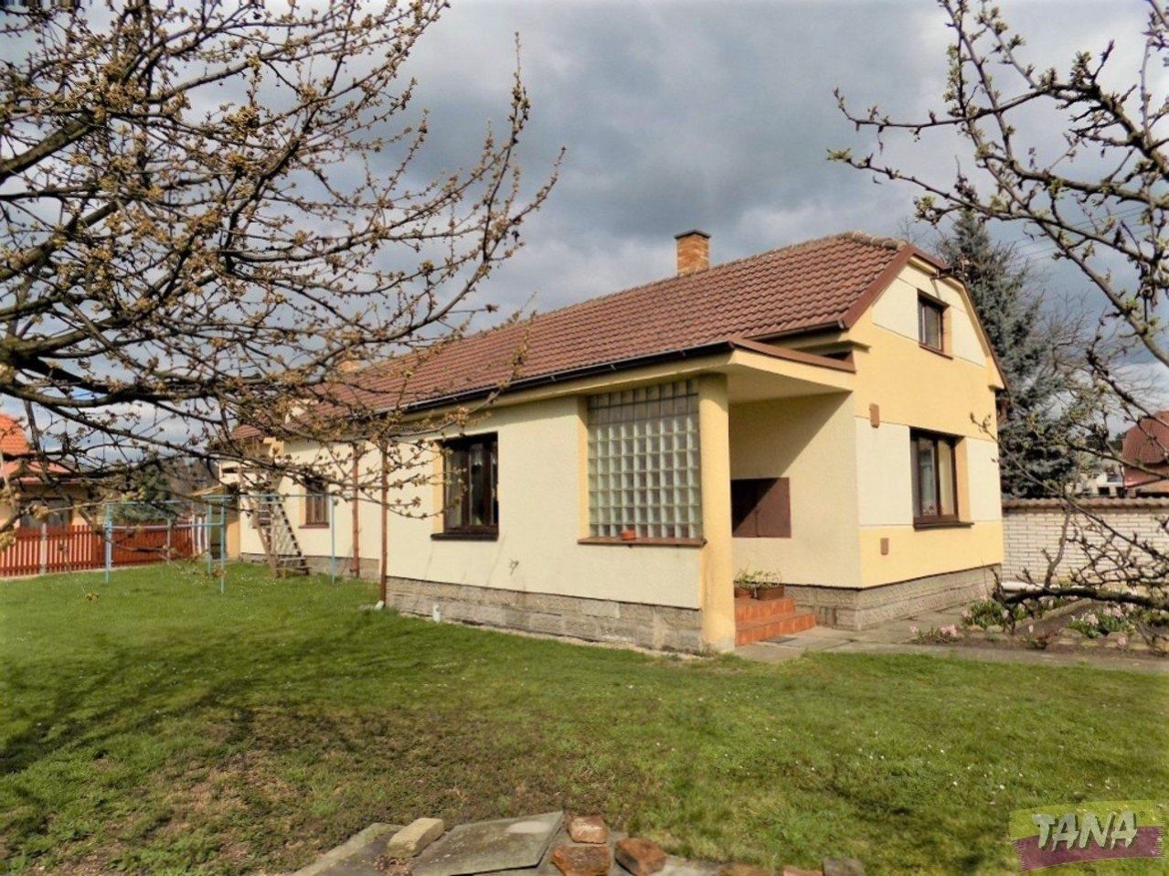 Prodej rodinné domy, 125 m2 - Sokoleč, obrázek č. 1