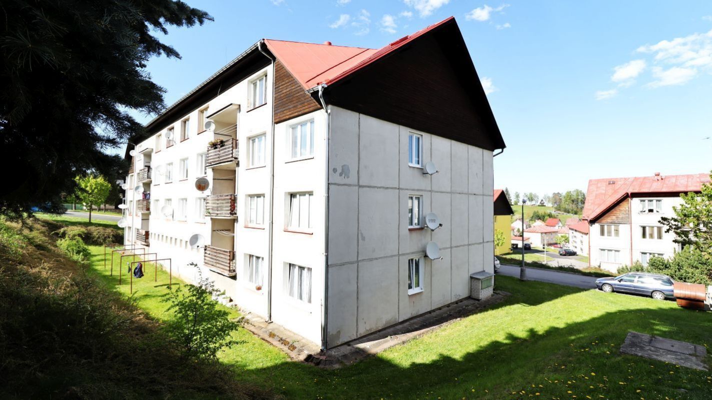 Prodej bytu 3+1/ s lodžií v Hartmanicích u Sušice, obrázek č. 3