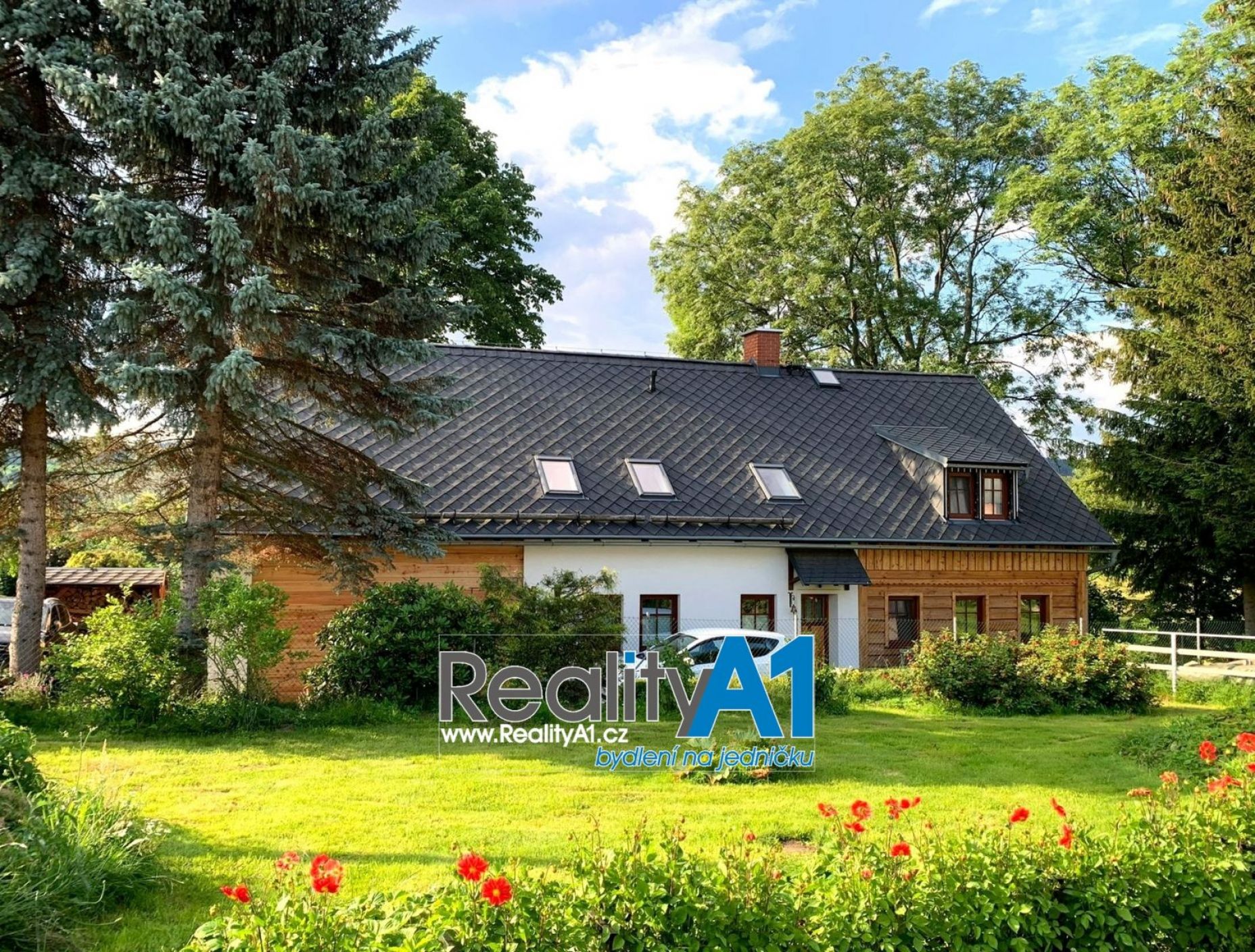 Prodej rodinného domu 6+kk+G, pozemek 1066 m2 - Nová Víska - Liberec, obrázek č. 2
