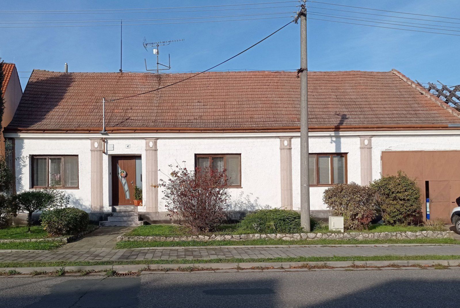 Rodinný dům s vinným sklípkem a rozlehlou zahradou v Dolních Dunajovicích
