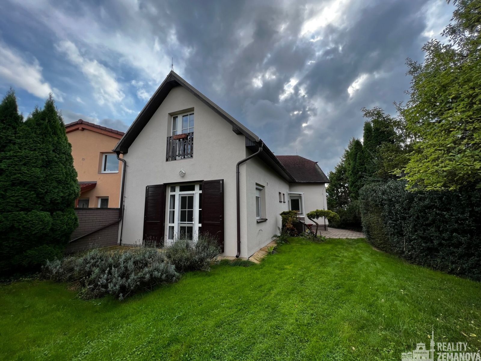 Prodej rodinného domu s mimořádně velkým pozemkem, Benice - Praha, obrázek č. 2