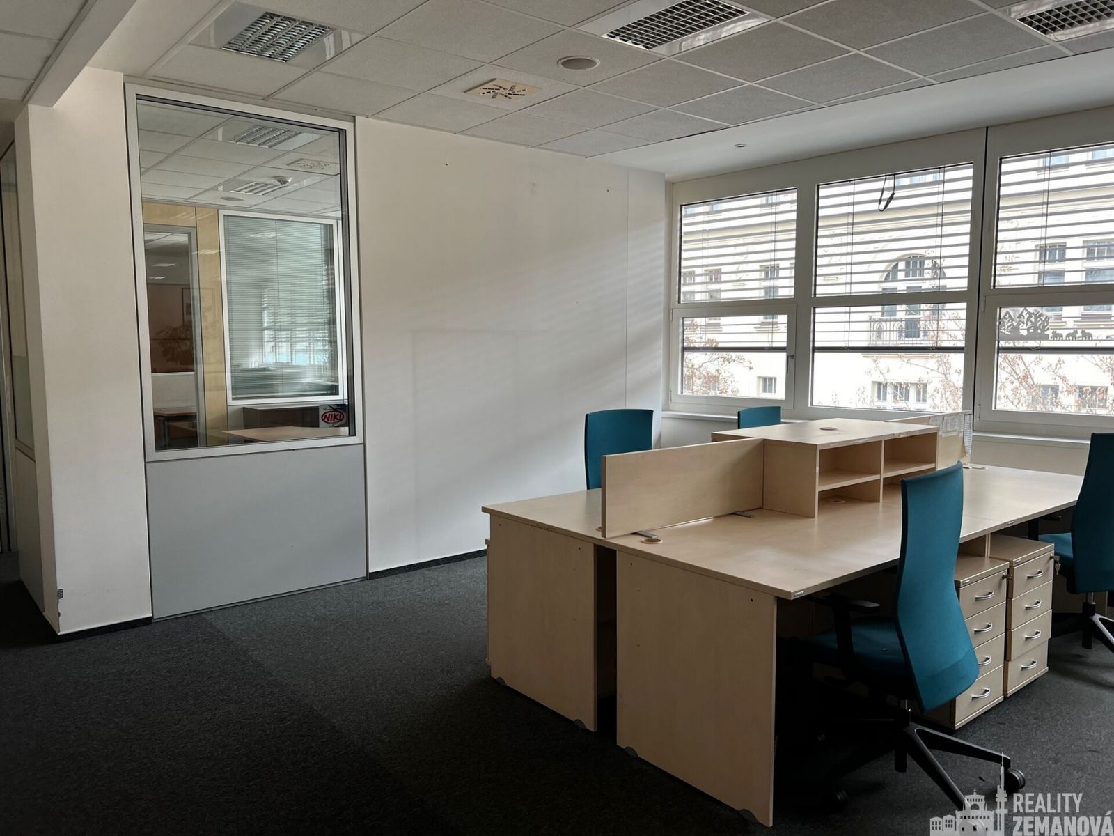 Kancelářský celek 140 m2 + společné prostory 40 m2 u M Anděl, Radlická, P-5, obrázek č. 2