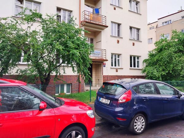 Pronájem bytu 1kk, 30m2, Púchovská 2341/4, Praha 4 - Záběhlice.