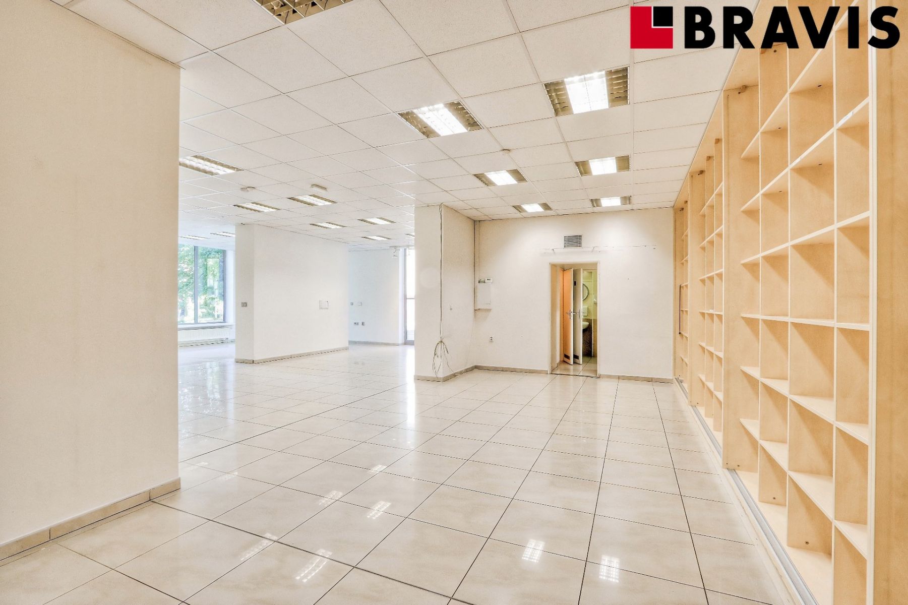 Pronájem reprezentativních kancelářských prostor s výlohami, 133 m2, ul. Vídeňská, Brno - Štýřice, m, obrázek č. 2