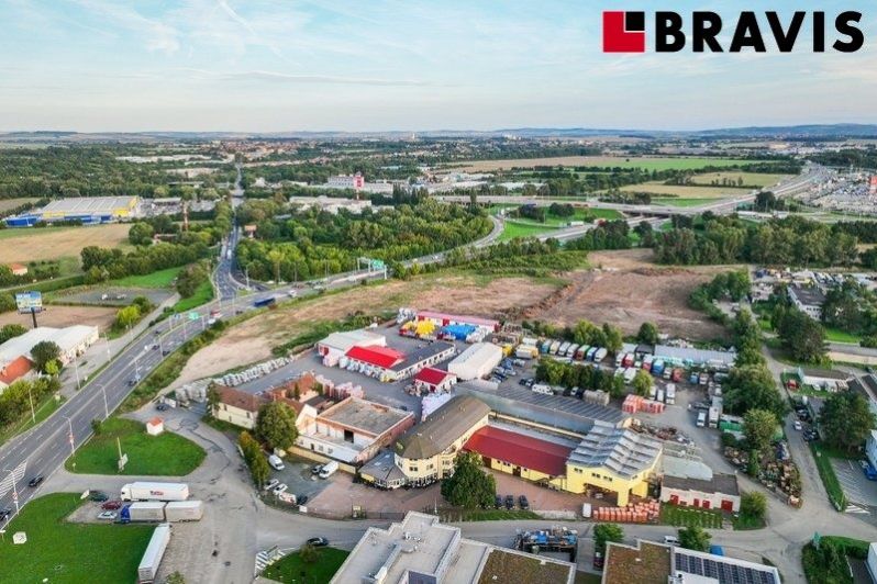 Pronájem lukrativního pozemku 800m2, u nájezdu na dálnici D1, Brno - Horní Heršpice, obrázek č. 3