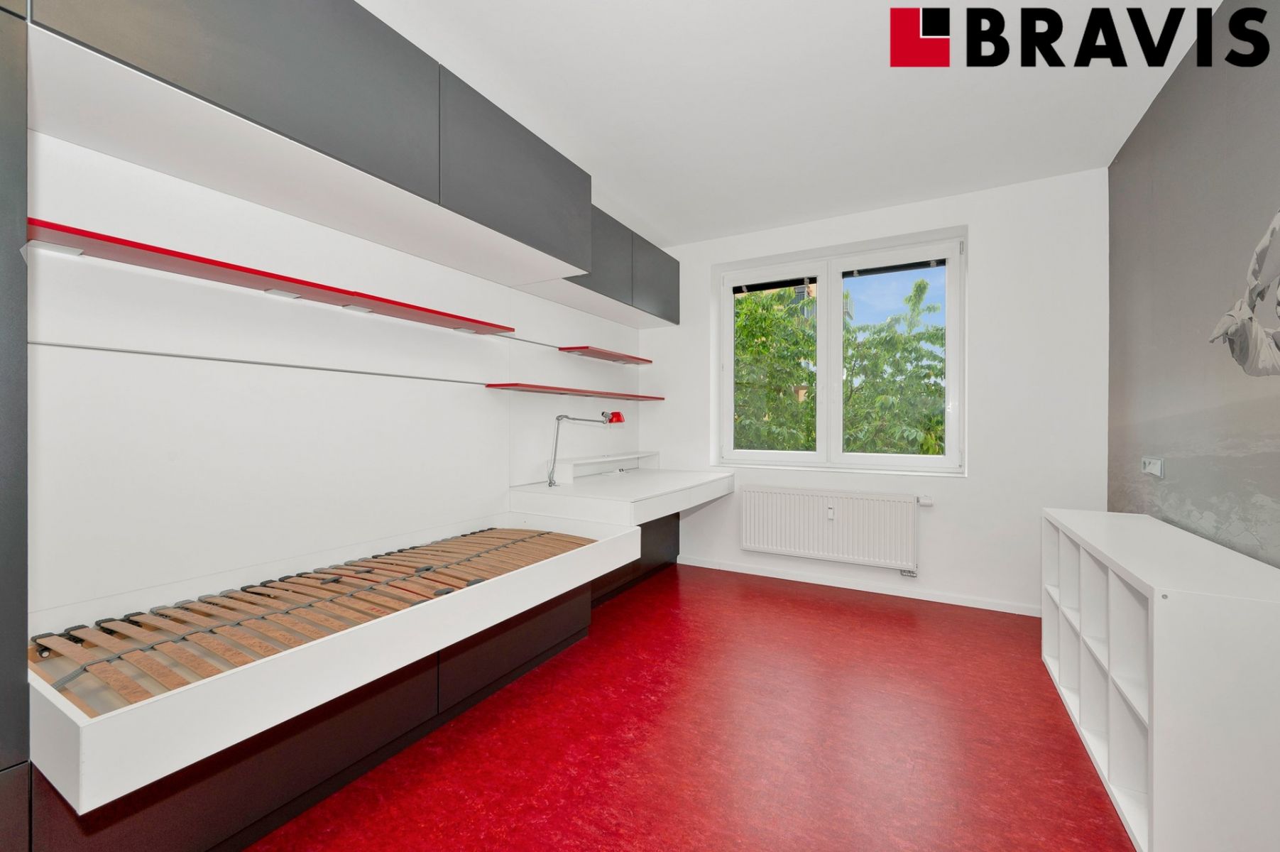 Prodej cihlového bytu 4+kk, 129 m2, 2 koupelny, lodžie a balkon - Brno - Modřice, ul. Severní, obrázek č. 3