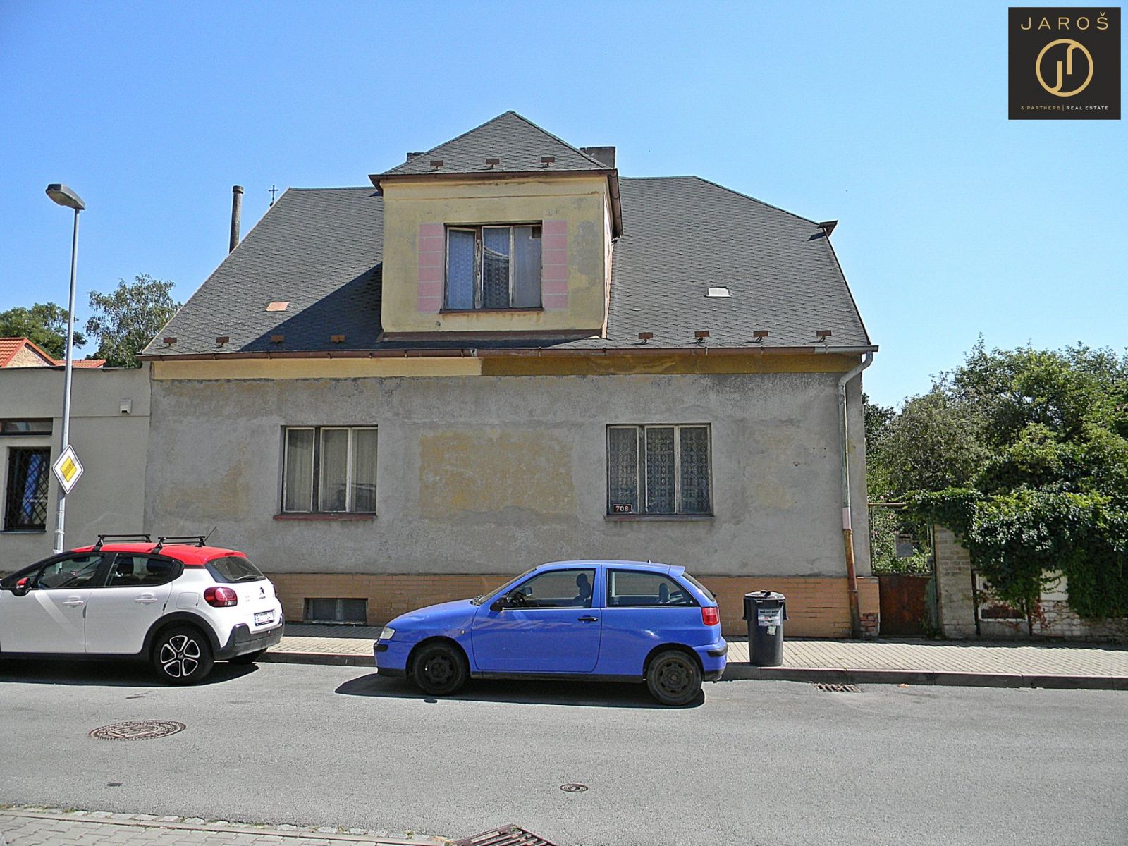 Prodej RD 250 m2 s pozemkem 452 m2, ulice Dr. Marodyho, - Praha 9 - Čakovice, obrázek č. 2