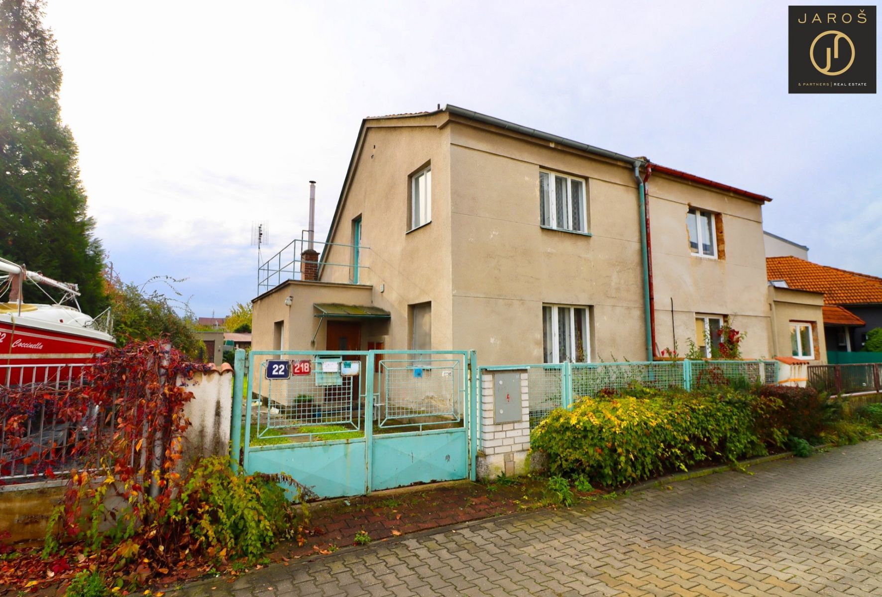 Prodej RD 3+1/G 100 m2 s pozemkem 341 m2, Praha - Kbely, obrázek č. 1