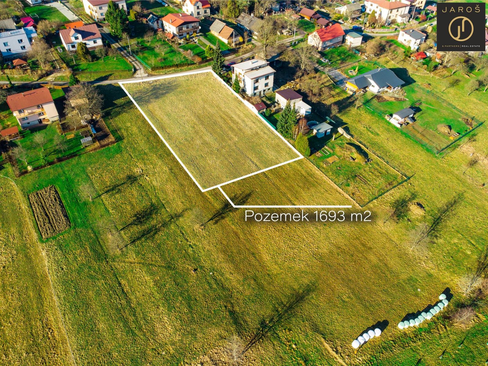 Prodej stavebního pozemku 1693 m2, obec Milíkov, obrázek č. 1