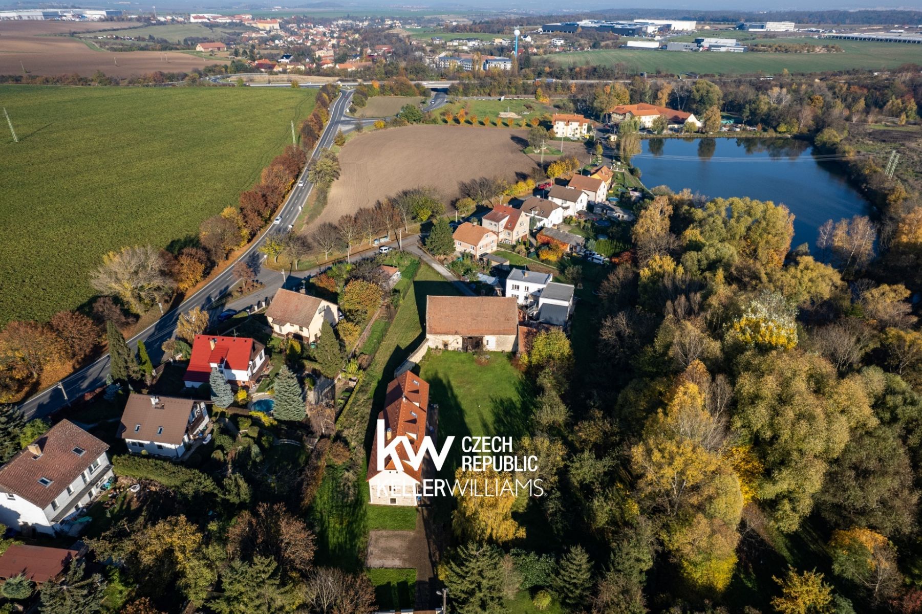 Prodej pozemku se stodolou, K rybníku, Kněževes, Praha-západ, obrázek č. 2