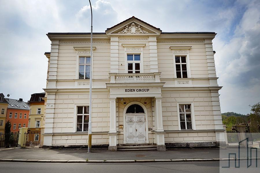 Prodej neorenesanční vily nad lázeňskou zónou Karlových Varů, obrázek č. 3