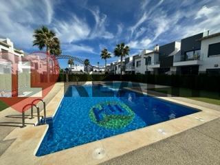 Prodej apartmán 190m2, 2 x terasa, 2 bazény, moře 5 minut autem Pilar de la Horadada