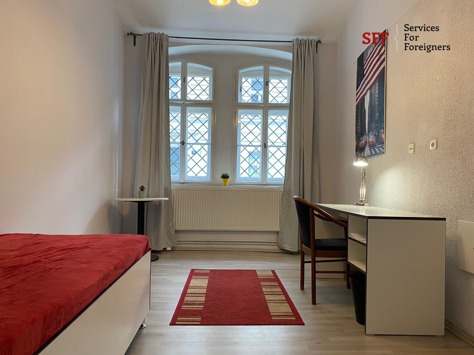 Krátkodobý nebo dlouhodobý pronájem zařízeného bytu 1+1, Praha 3 - Žižkov, blízko metra Florenc