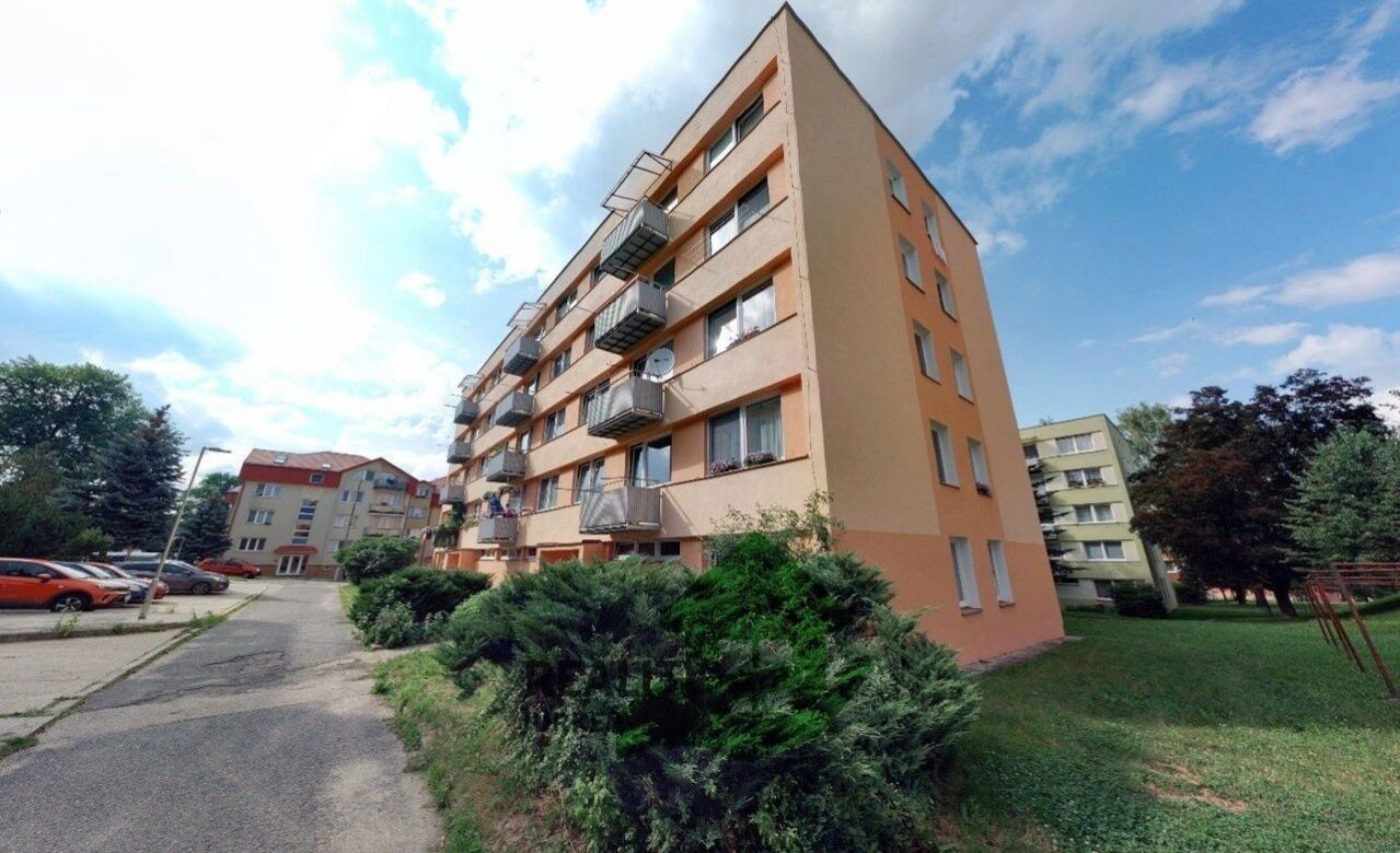 Pronájem bytu 2+KK s balkonem, ul. Malostranská, Týn nad Vltavou