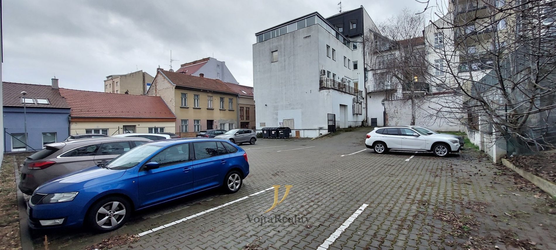 Pronájem parkovacího stání, 13 m2 - Brno - Královo Pole, obrázek č. 1