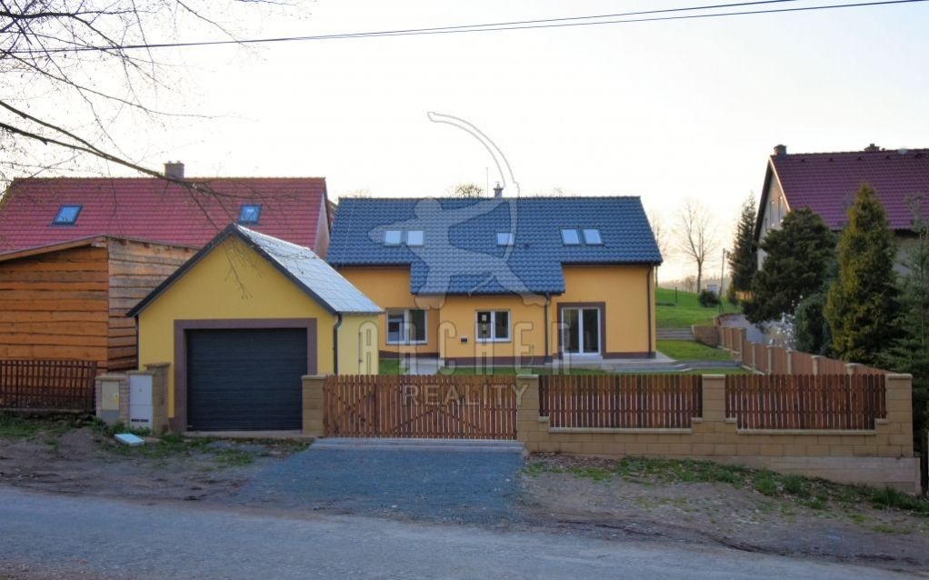 Prodej RD 6+kk s užitnou plochou 162 m2, s garáží, na pozemku 947 m2, Horka II (okr. Kutná Hora), obrázek č. 1