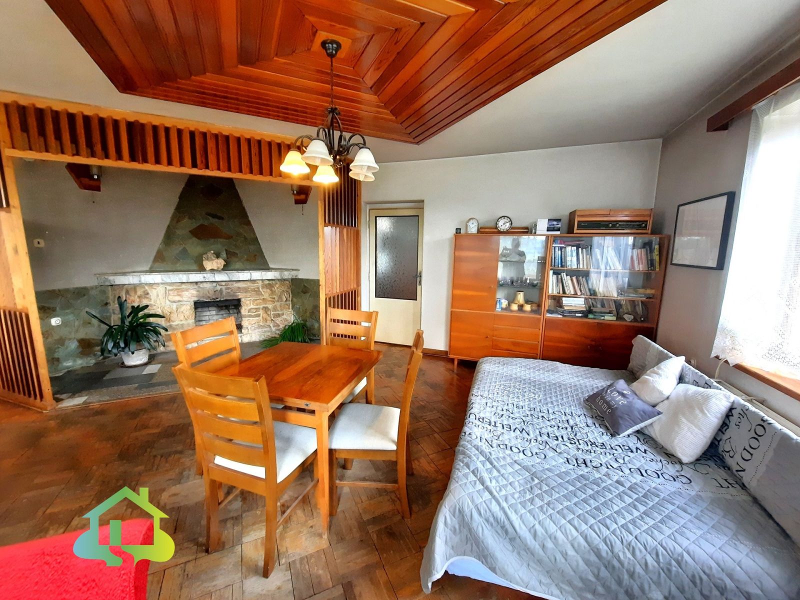 Prodej rodinného domu 5+kk (250 m2), Horská Kamenice, Železný brod, obrázek č. 2