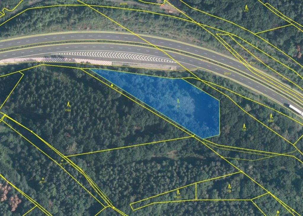 E-aukce pozemků o výměře o výměře 30 342 m2, podíl 1/5, kat. území Chomutov II, okres Chomutov, obrázek č.8