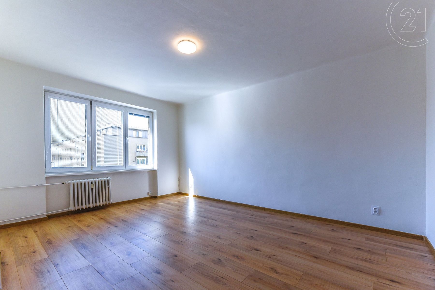 Pronájem byty 2+1, 52 m2 - Praha - Michle, obrázek č. 3