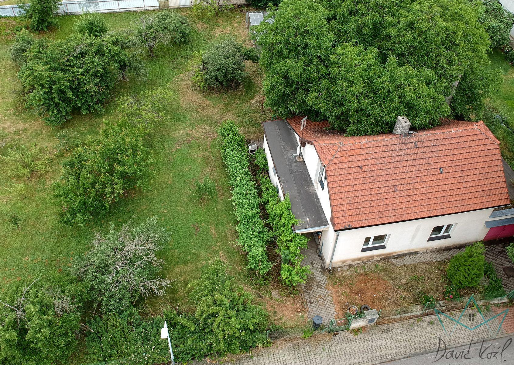 Dům k rekonstrukci v Újezdu nad Lesy, obrázek č. 2