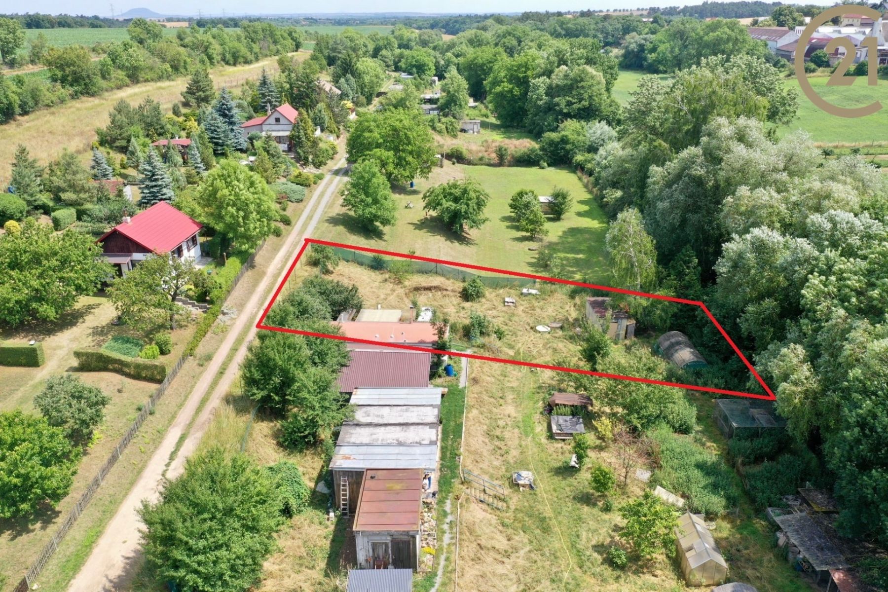 Prodej zahrady s možností výstavby chaty,  976 m2, Želevčice, okres Slaný, obrázek č. 1
