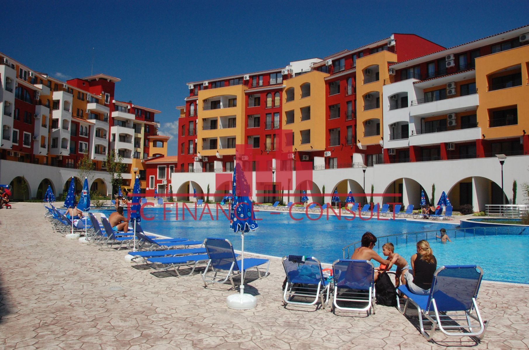 Prodej apartmánu s výhledem na moře a bazén, Aheloy, Bulharsko, obrázek č. 1