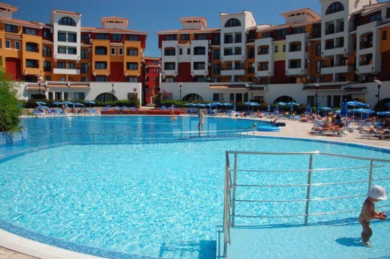Prodej apartmánu s výhledem na moře a bazén, Aheloy, Bulharsko, obrázek č. 3