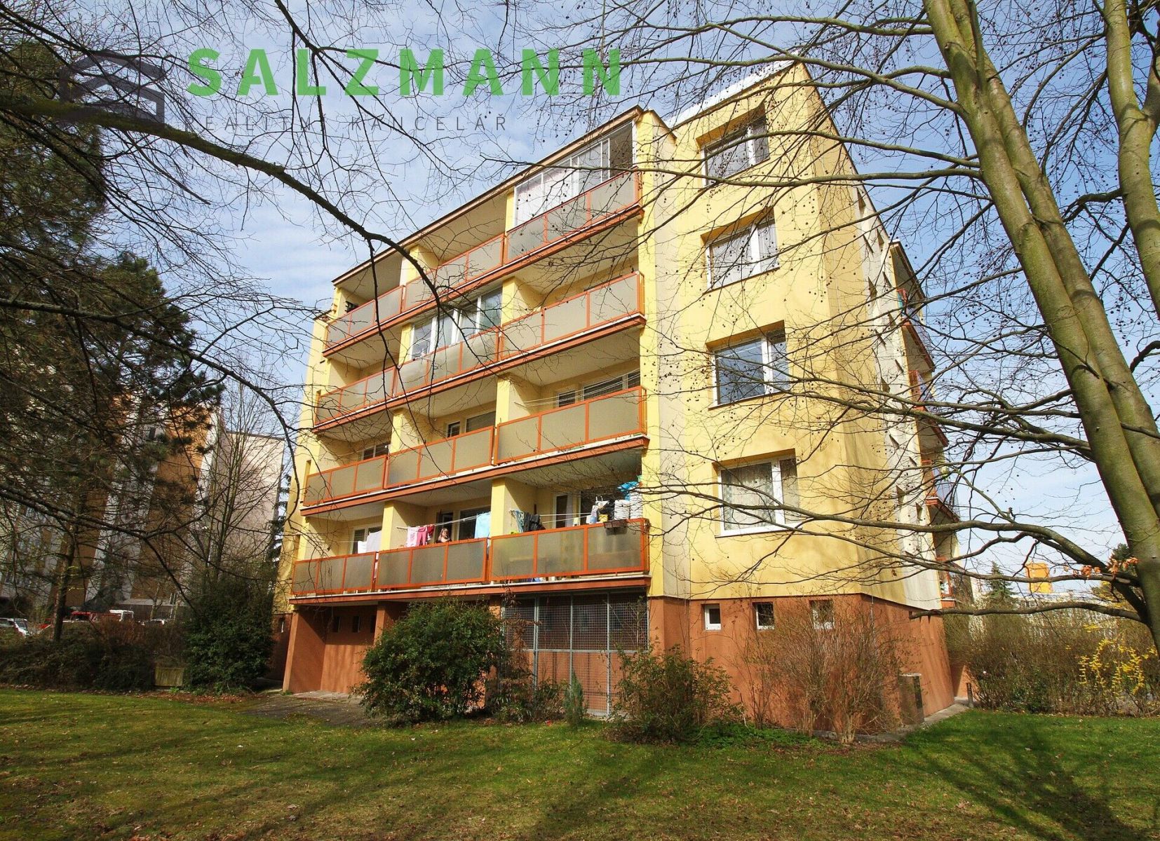 Byt 3+1 s balkónem (panel, 68m2), Plzeň  Severní předměstí, ul. Elišky Krásnohorské, obrázek č. 1