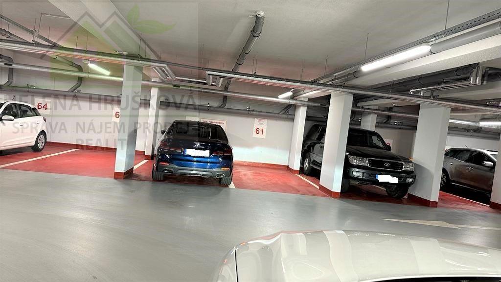 Nájem garážového parkovacího stání, novostavba ul. Sokolovská, Ostrava-Poruba, obrázek č. 1