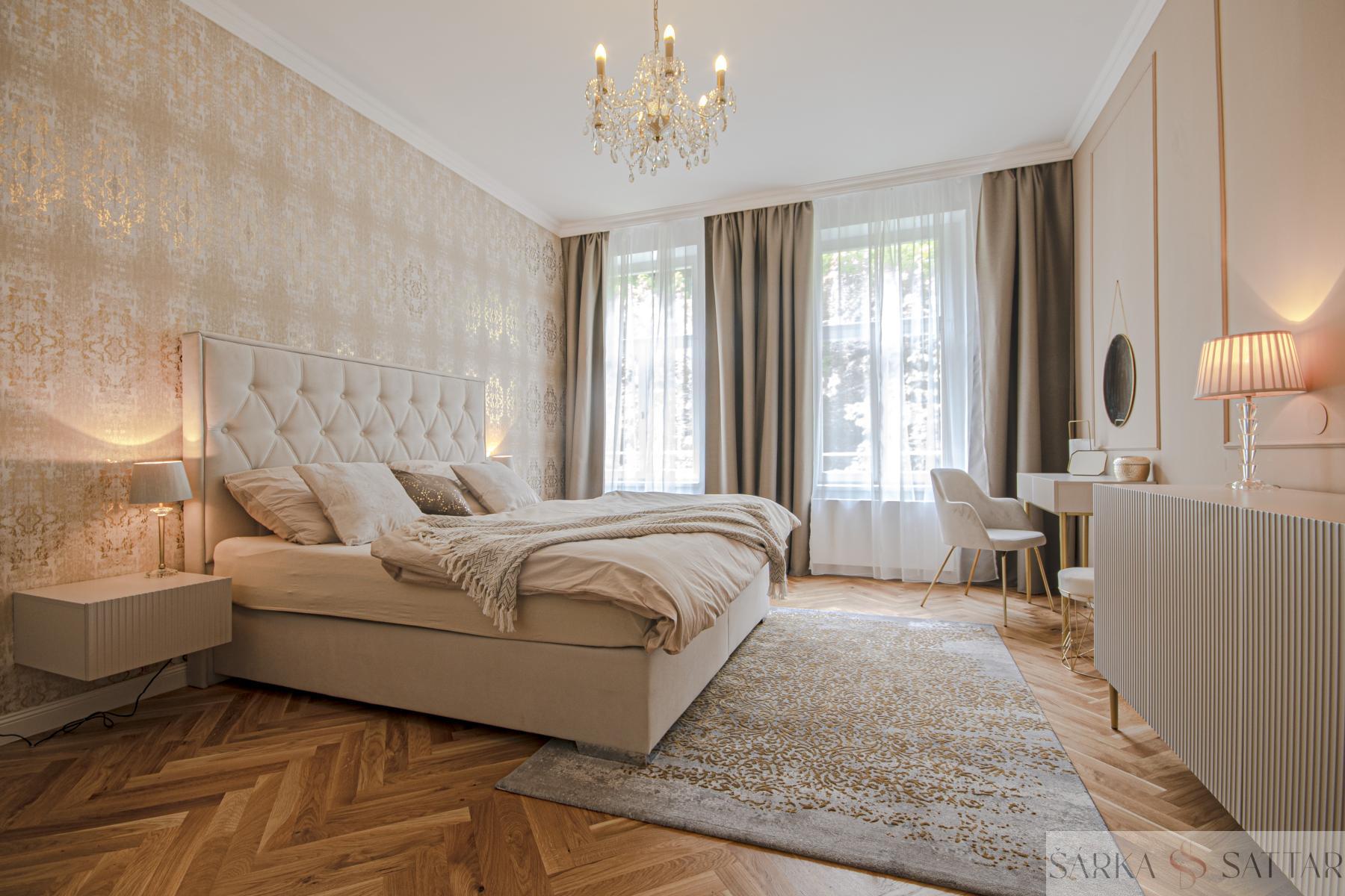 Prodej zrekonstruovaného luxusního bytu 4+kk 118m2  v srdci Karlových Varů, ulice Zahradní , obrázek č. 3