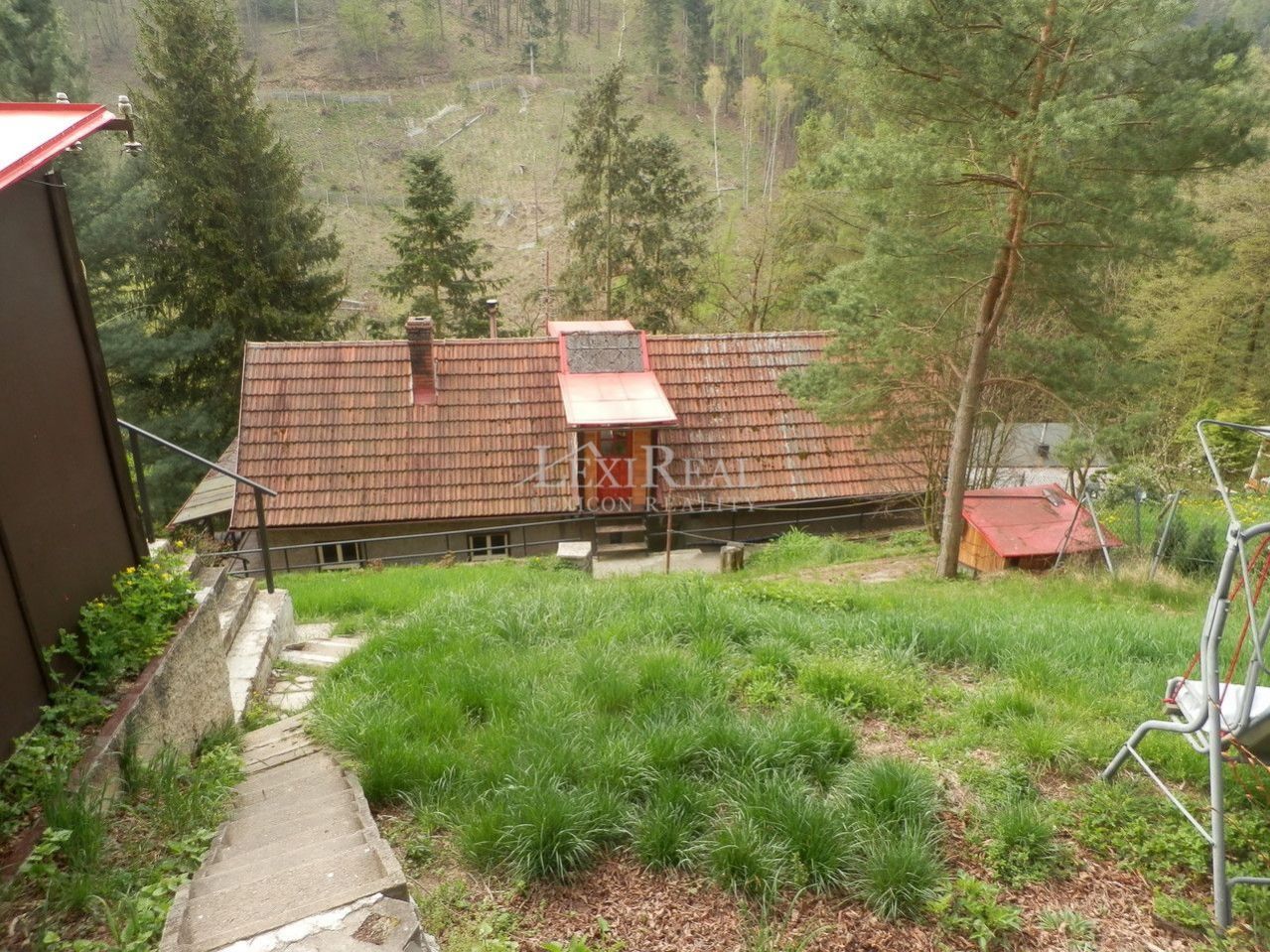 Prodej dvou chat s pozemkem 3495 m2 Podkozí - Chyňava, obrázek č. 3