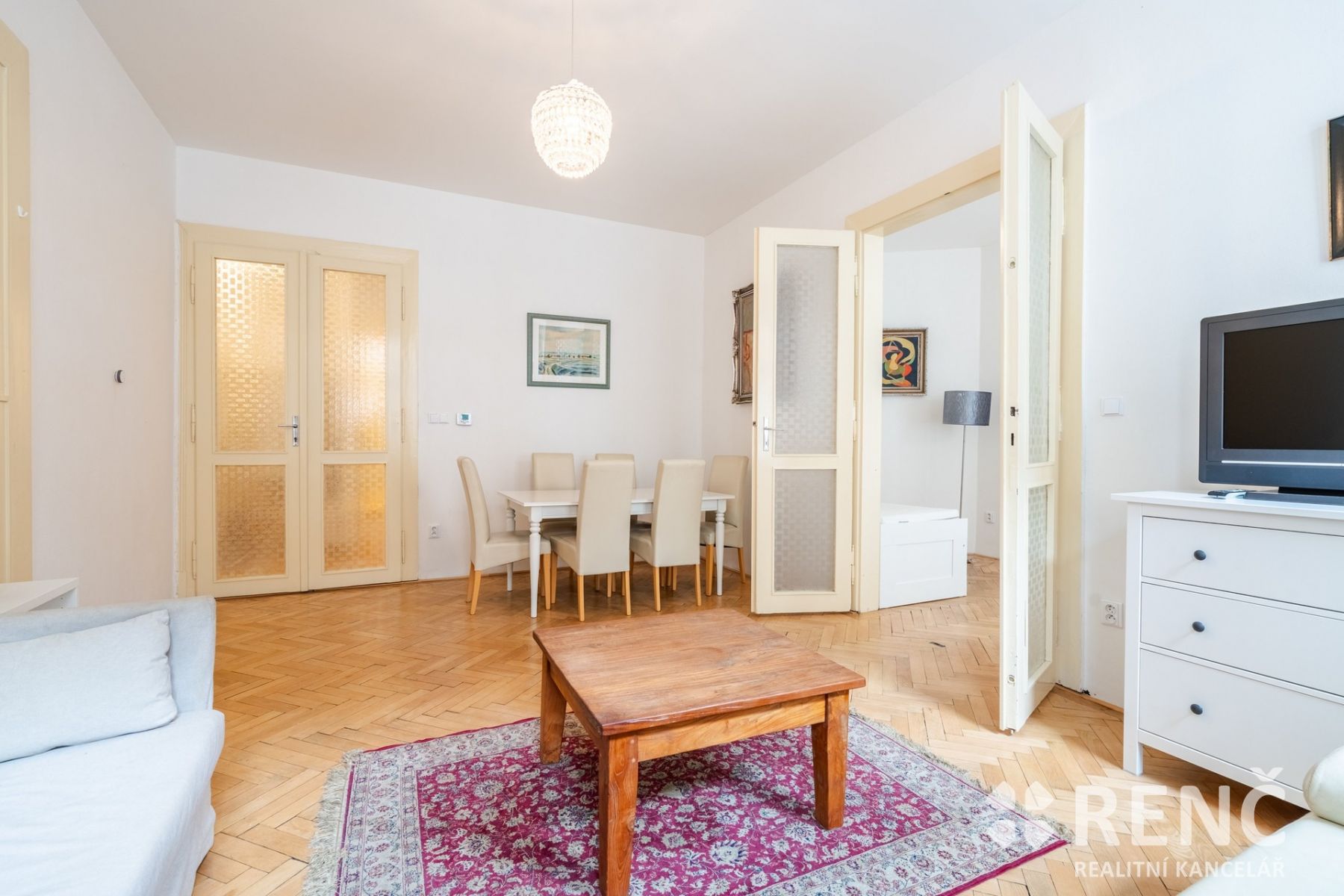 Pronájem zděného bytu 3+1 (89 m2) v bytovém domě v centru města Brna, na ulici Vachova, obrázek č. 1