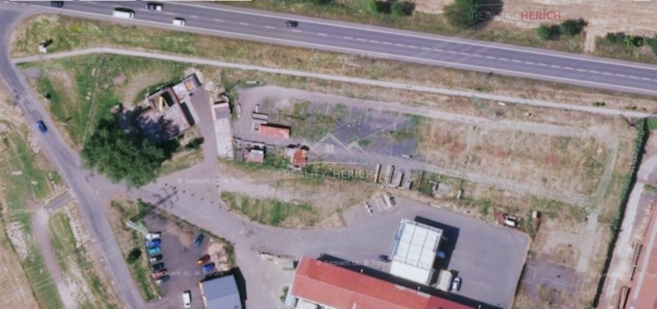 Exkluzivní prodej pozemku (6178 m2) Málkov, obrázek č. 2