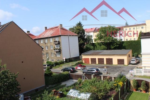 Pronájem nemovitosti v centru Chomutova se zahradou, 180 m2, obrázek č.43