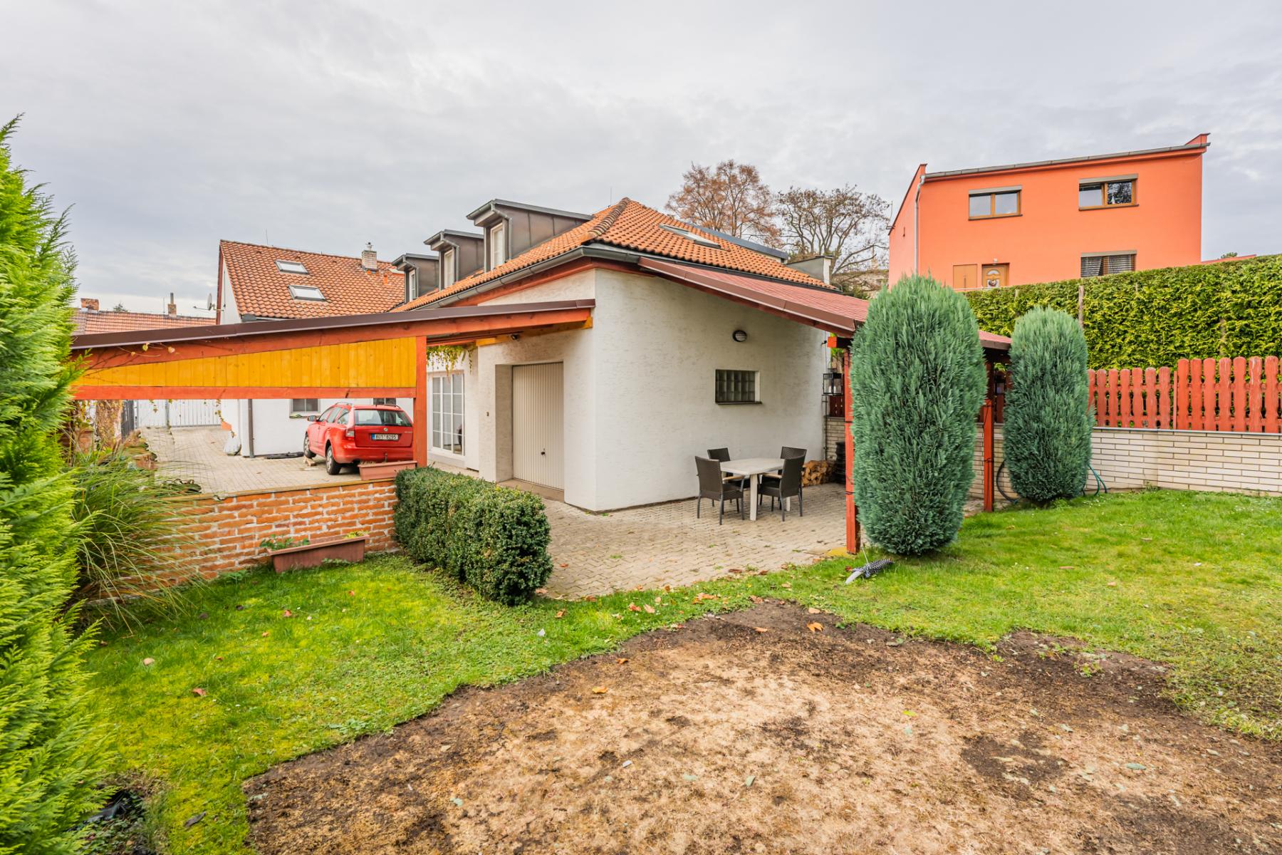 Prodej rodinného domu 5+1/G, na pozemku 448 m2, Praha - Horní Počernice, obrázek č.6