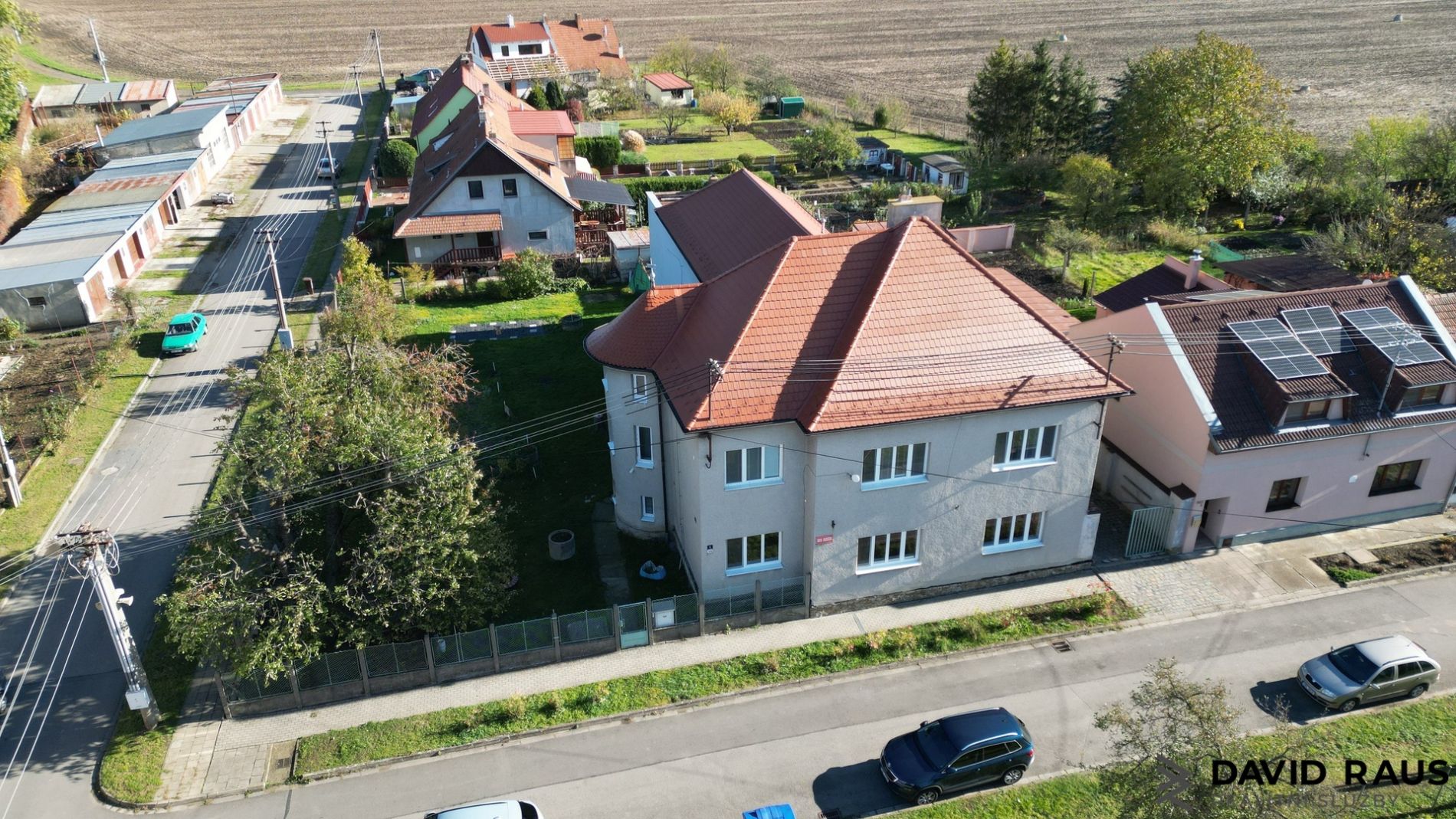 Prodej bytového domu, 5 bytových jednotek, výměra pozemku 1171 m2, Ivanovice na Hané, obrázek č. 1