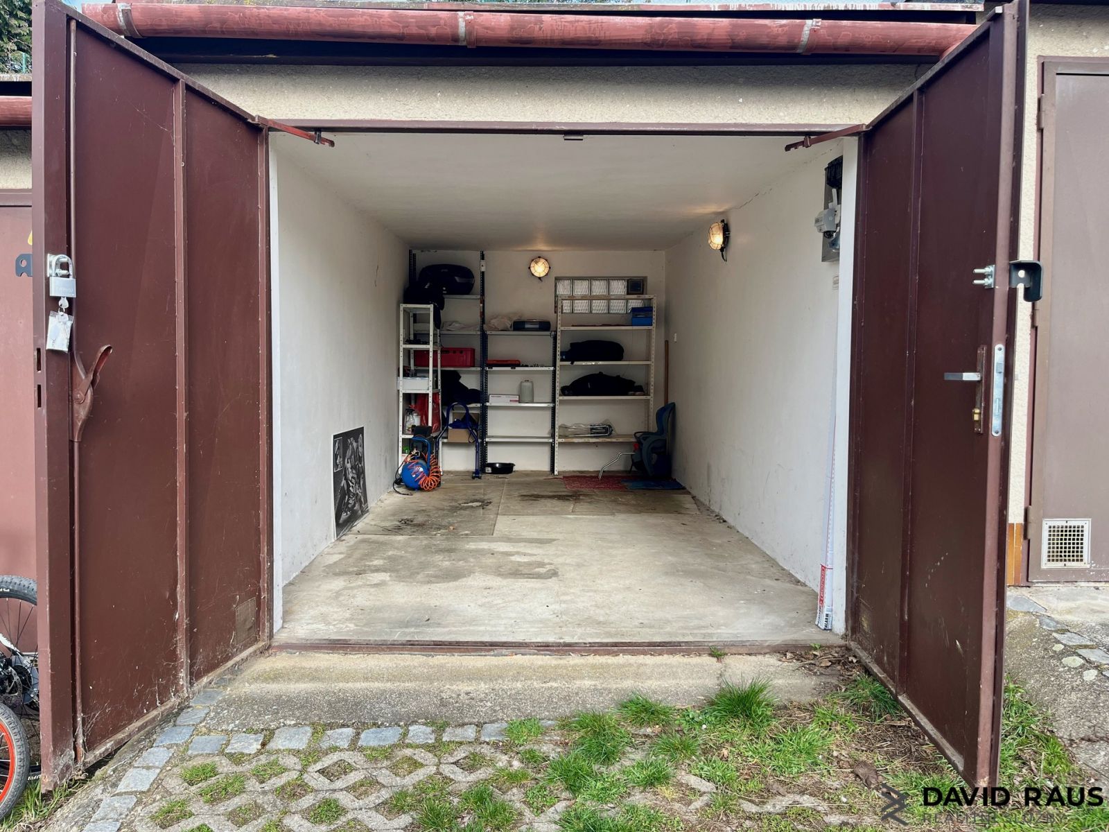 Prodej garáže na vlastním pozemku (29 m2), Brno - Bystrc, ul. Foltýnova, obrázek č. 2