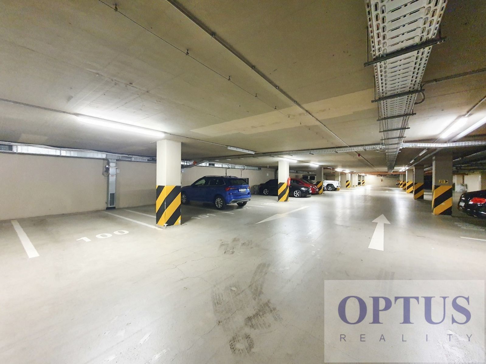 P10 Vinohrady, ul. Korunní, komplex Korunní Dvůr, podzemní garážového stání 13 m2, 4.000 Kč/měsíc, obrázek č. 3
