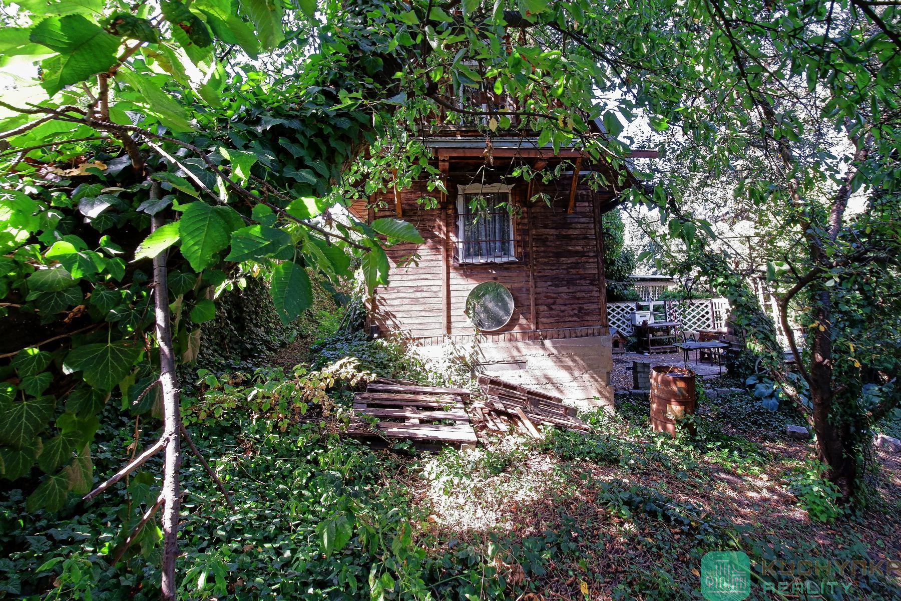 Prodej chaty 18 m2, Zahrada 359 m2, Křižanov, Hrob , obrázek č.4