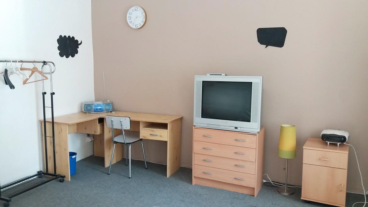 Pronájem lůžka ve dvoulůžkovém pokoji pro 1 studentku v RD  Brno  Medlánky, ul. Kuřimská, obrázek č. 3
