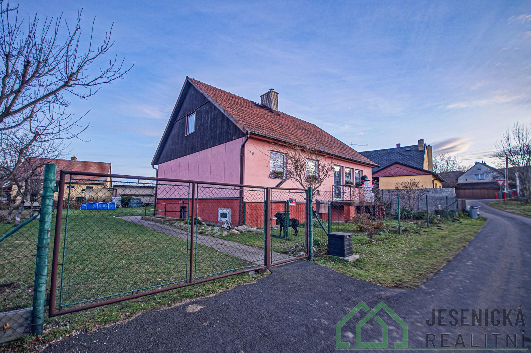 Prodej rodinného domu v obci Uhelná, 4+1 + pozemek 840 m2, obrázek č. 3