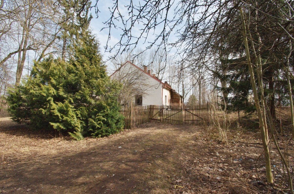 Prodej pozemku 1 553 m2 , Benešov, obrázek č. 2