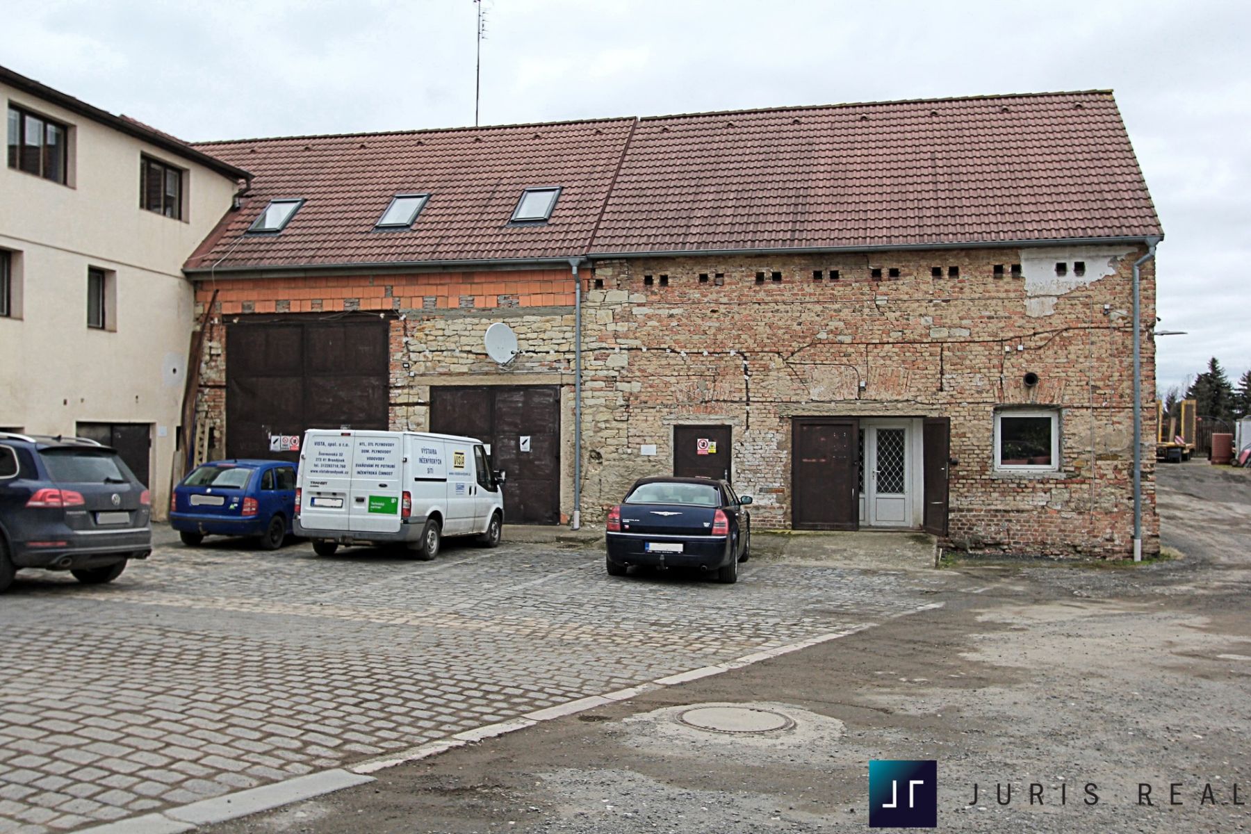 Prodej průmyslového areálu v Brandýsku - Olšanech 2966 m2, obrázek č. 2