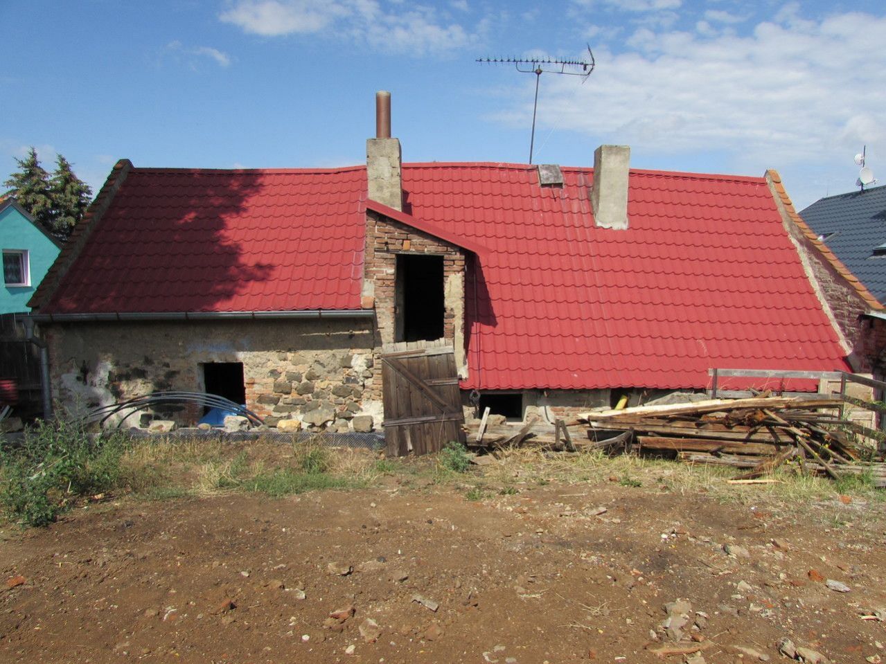 Pozemek s rodinným domem v obci Vtelno, okr. Most, obrázek č. 2