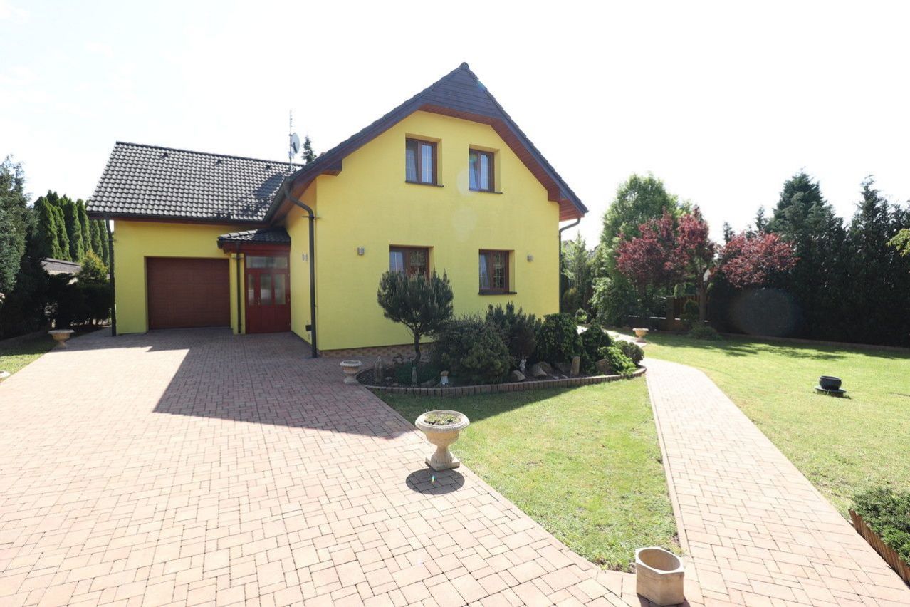 Rodinný dům se zahradou a garáží v Proboštově, okr. Teplice., obrázek č. 2