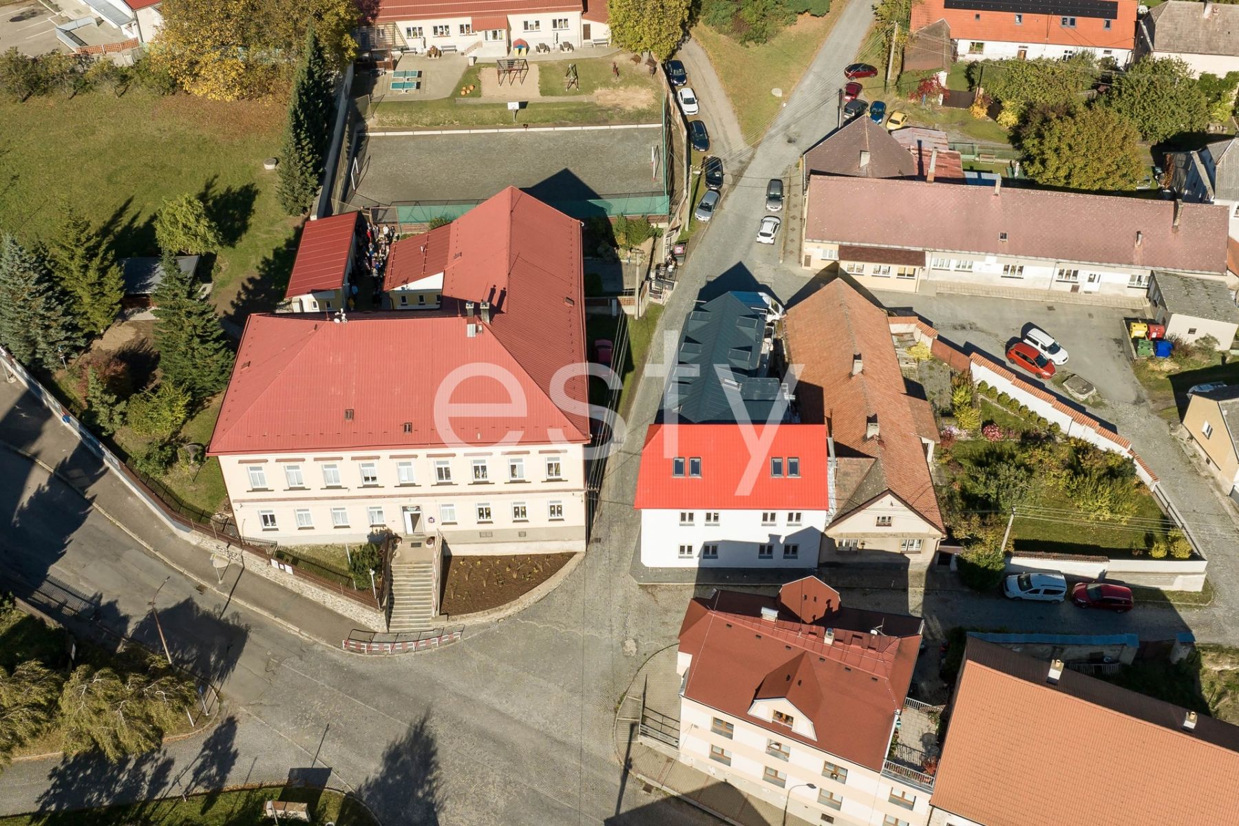 Prodej bytového domu v obci Miličín, obrázek č. 1